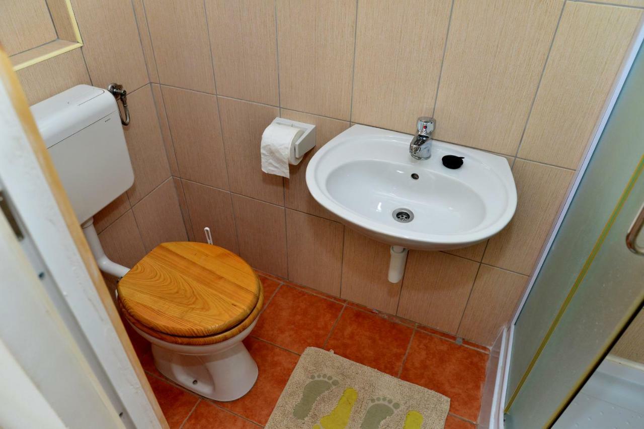 Apartment Bonbon