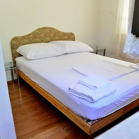 Bonbon Appartement Opatija Buitenkant foto